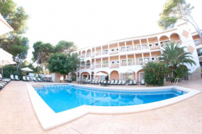 Отель Hotel Cala Gat  Кала Ратхада